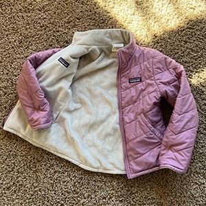 Girls XS (4/5) Patagonia reversible jacket